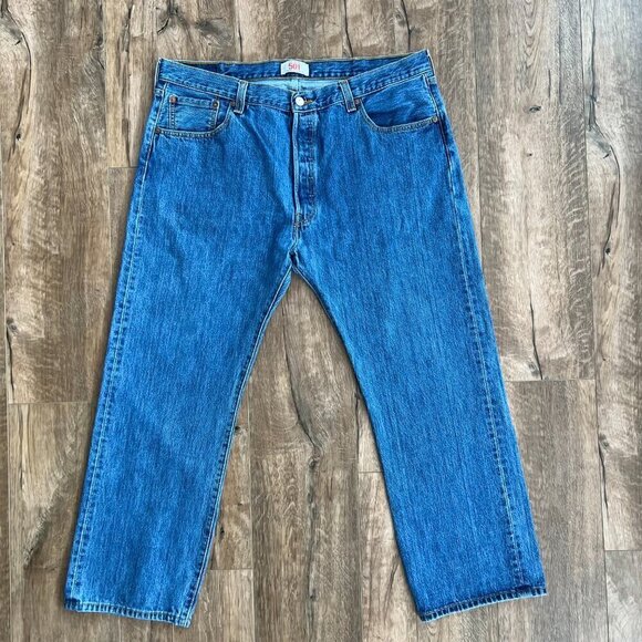 Levi’s 501XX Straight Leg Medium Wash Denim Jeans - Picture 3 of 11